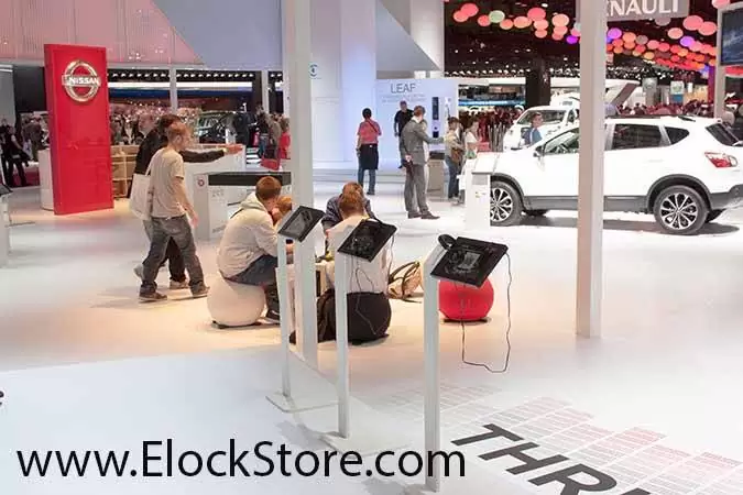 Antivol et pied ipad ElockStore au salon de l auto  Elocstore
