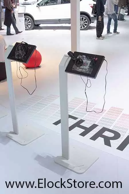 Antivol et pied ipad ElockStore au salon de l auto  Elocstore