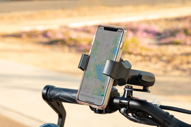 Support telephone pour moto